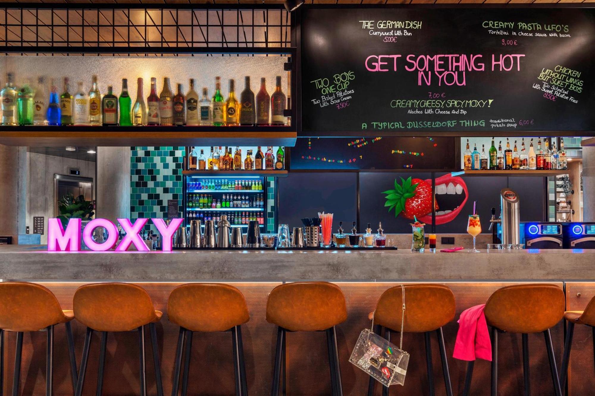 Moxy South Hotel Düsseldorf